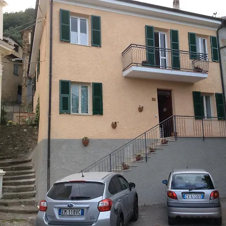 Holiday home Casa Nonna Tra I Ulivi, In A Small Village In The Ligurian Countryside *