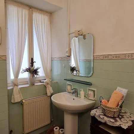 بيت للعطل Casa Nonna Tra I Ulivi, In A Small Village In The Ligurian Countryside *