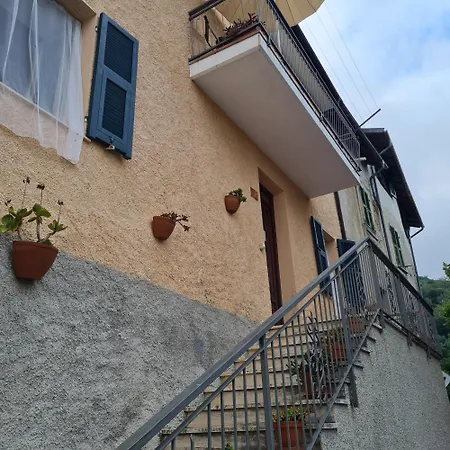 Semesterbostad Casa Nonna Tra I Ulivi, In A Small Village In The Ligurian Countryside